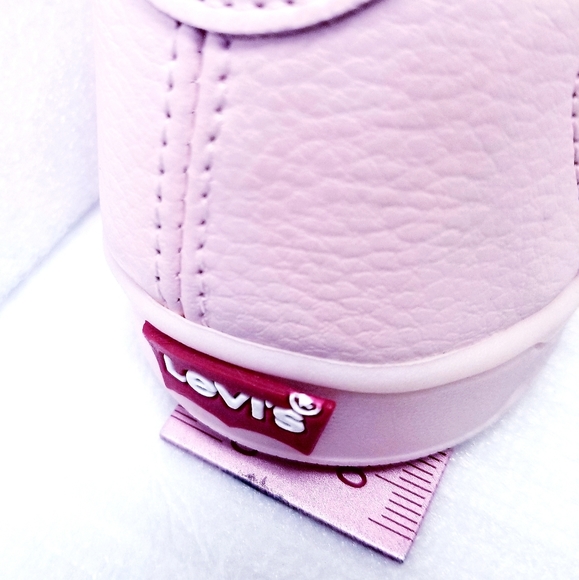 Levi's Toddler Girls Light Pink Sneakers - Picture 8 of 12